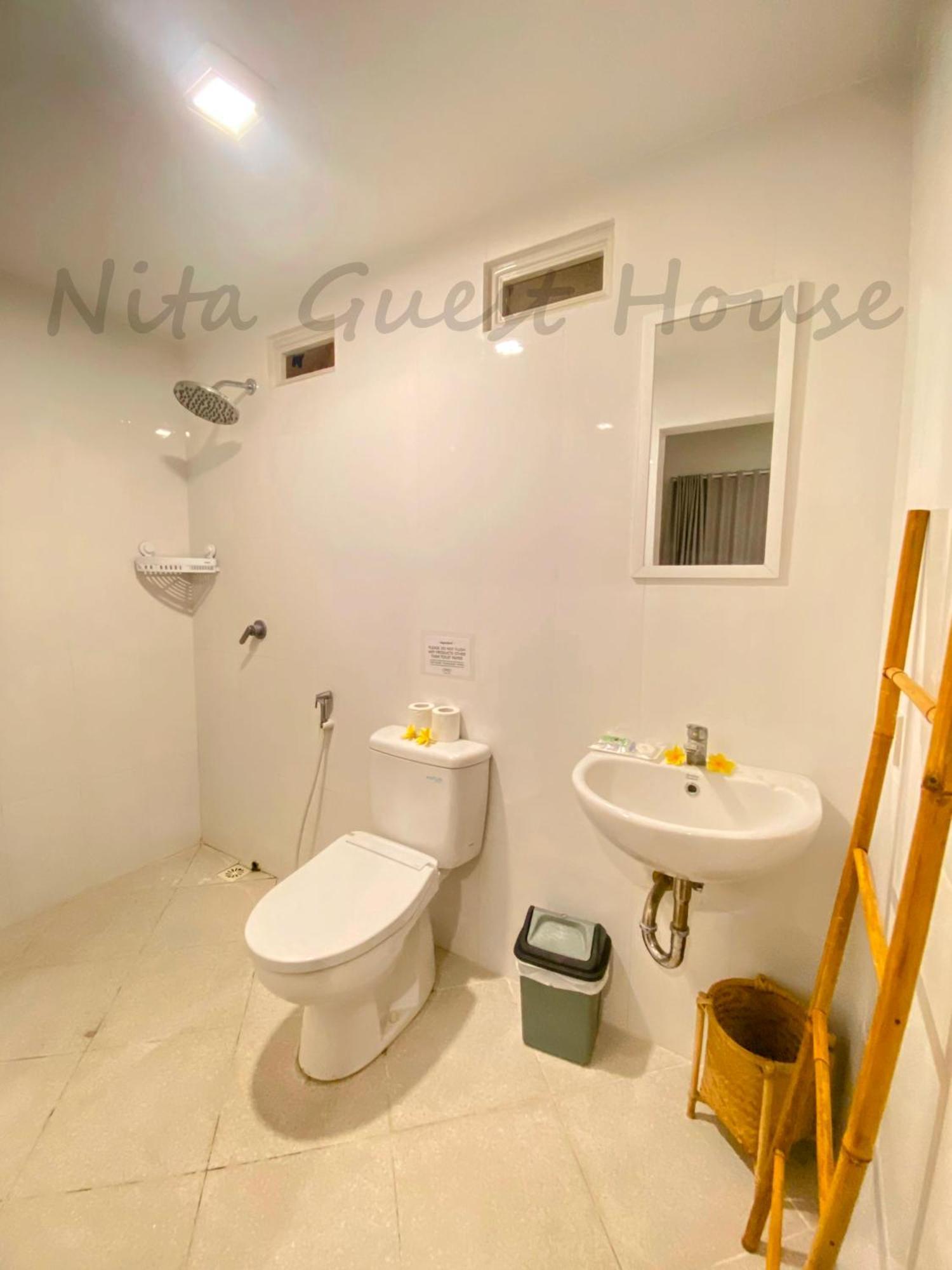 Nita Guest House Bali Canggu Eksteriør bilde